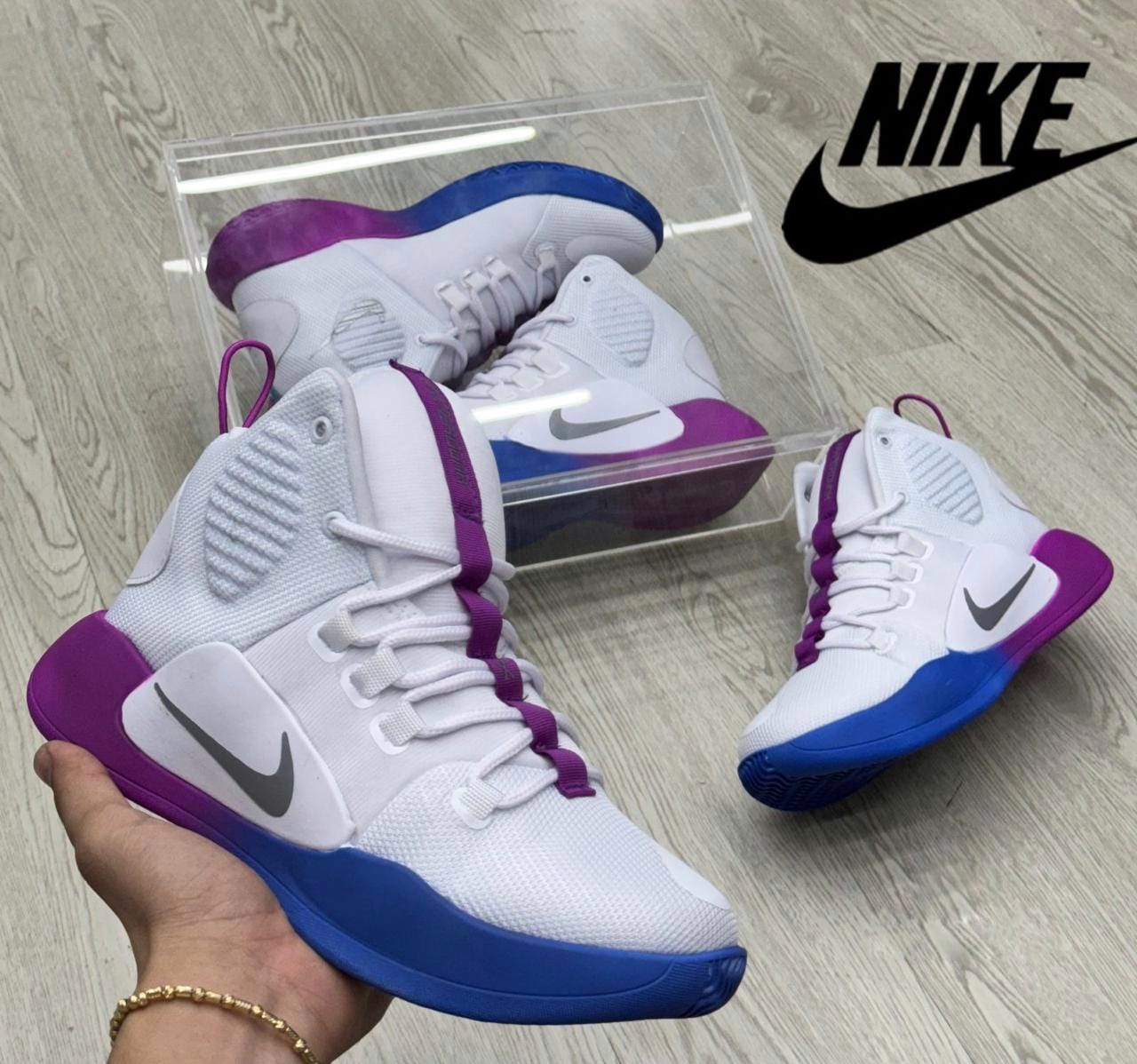 Nike Hyperdunk - Image 2