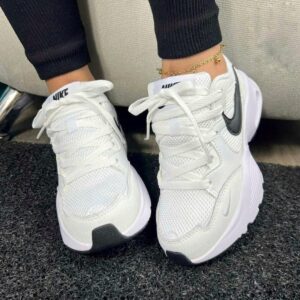 Tenis Nike Valvula Dama Blanco Negro